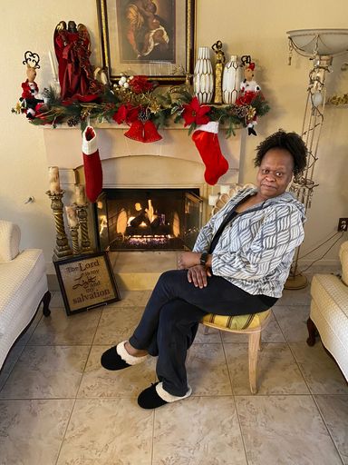 Ernestine Gail Williams photo gallery thumbnail 58 of 101