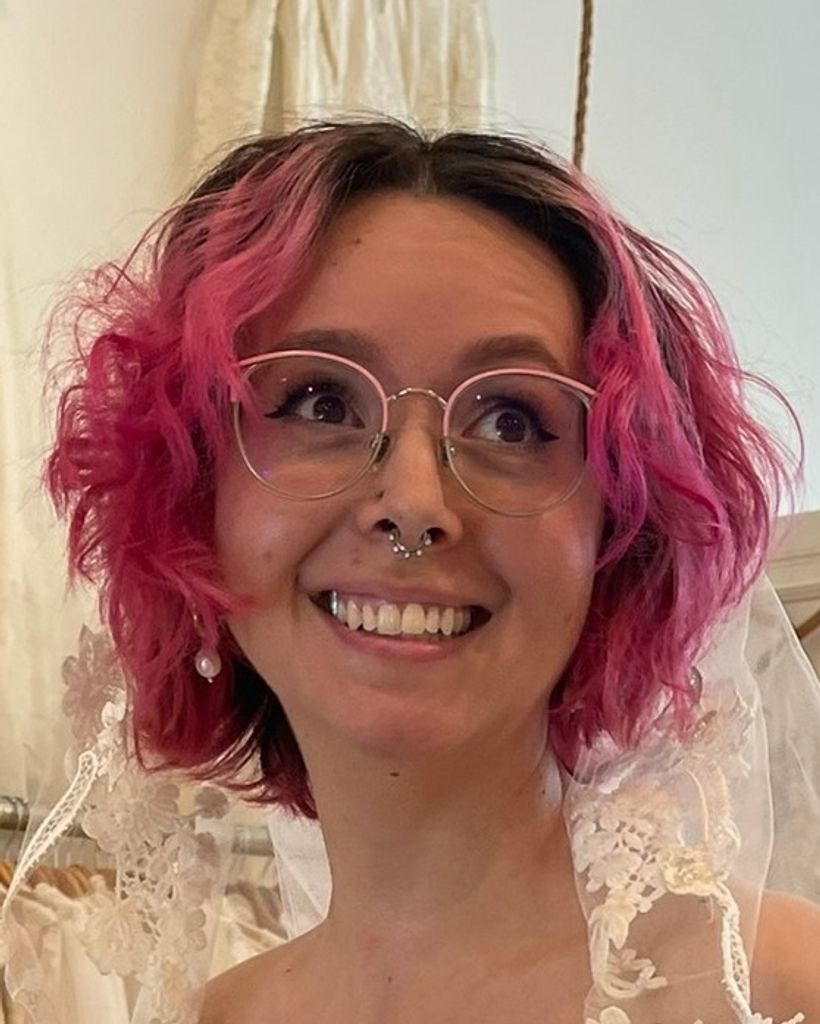 Courtney Leigh Profile Photo