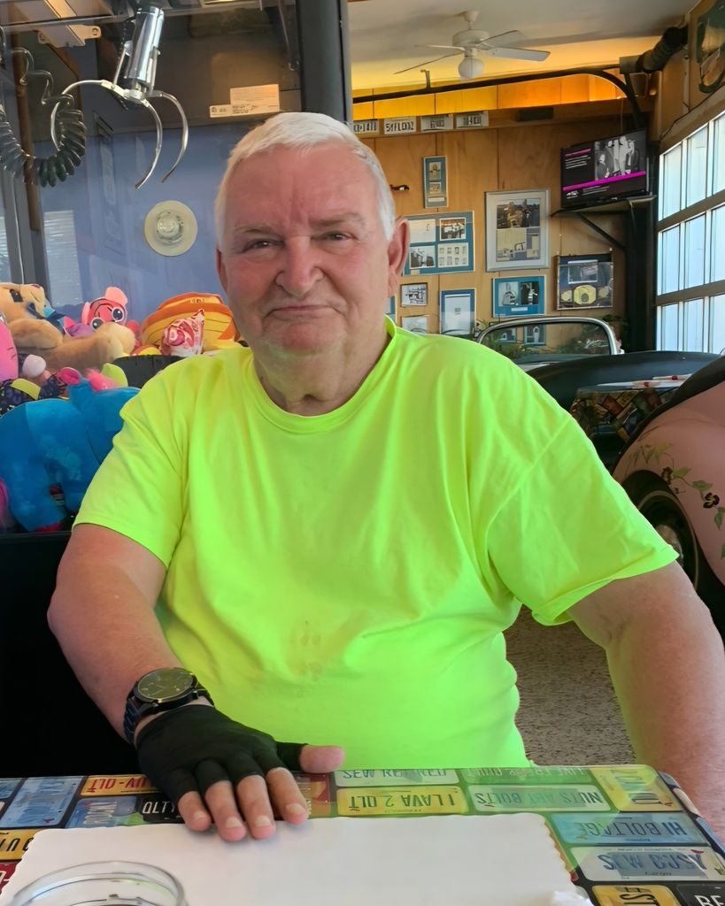 Robert "Bob" Francis Bubash Profile Photo