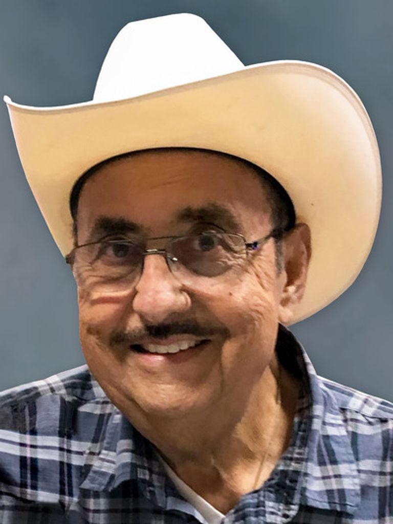 Robert Romero Valverde Profile Photo