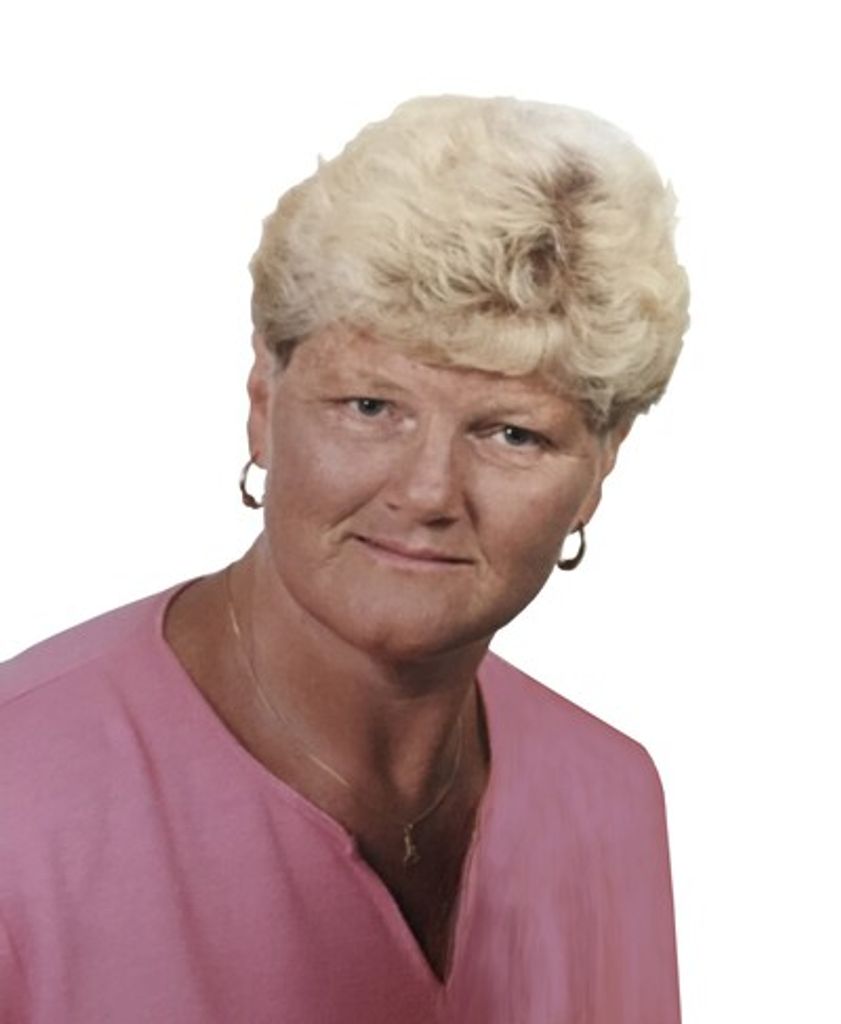 Carolyn Lee Towle Profile Photo