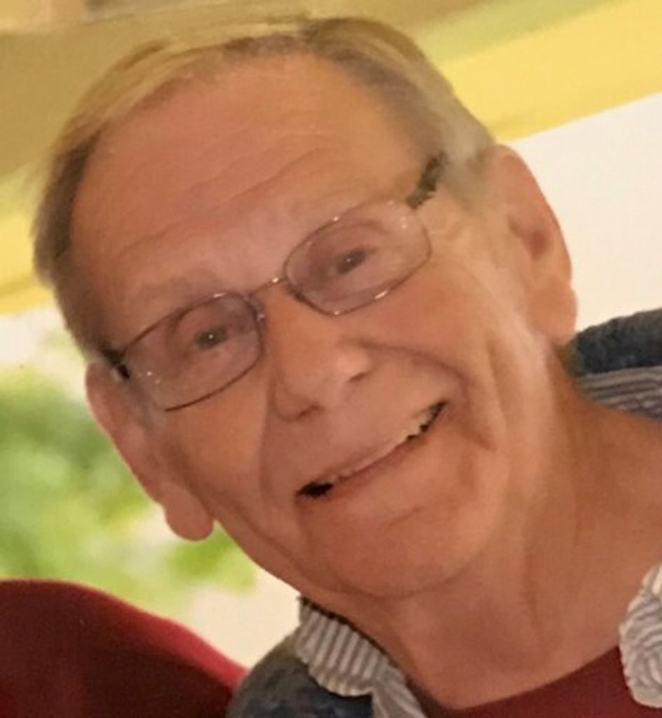 Robert Stennes Profile Photo