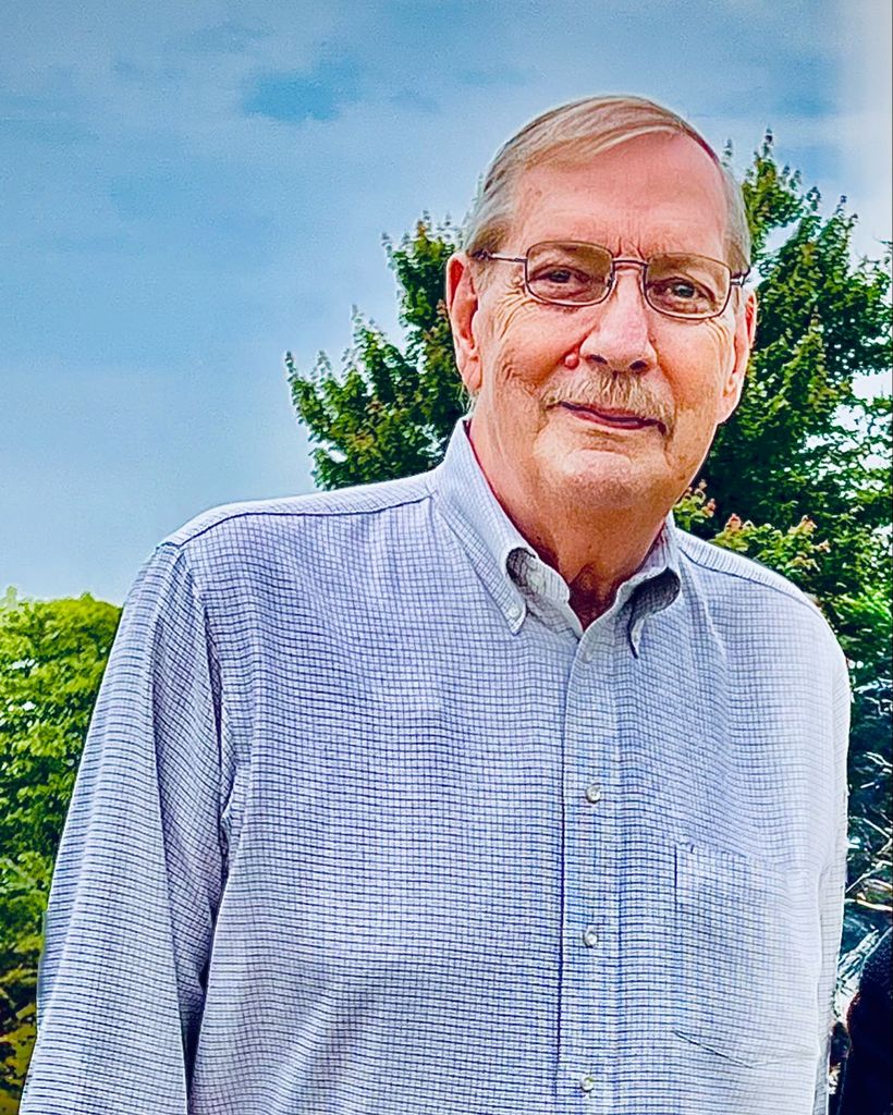 Steve Simmons Profile Photo