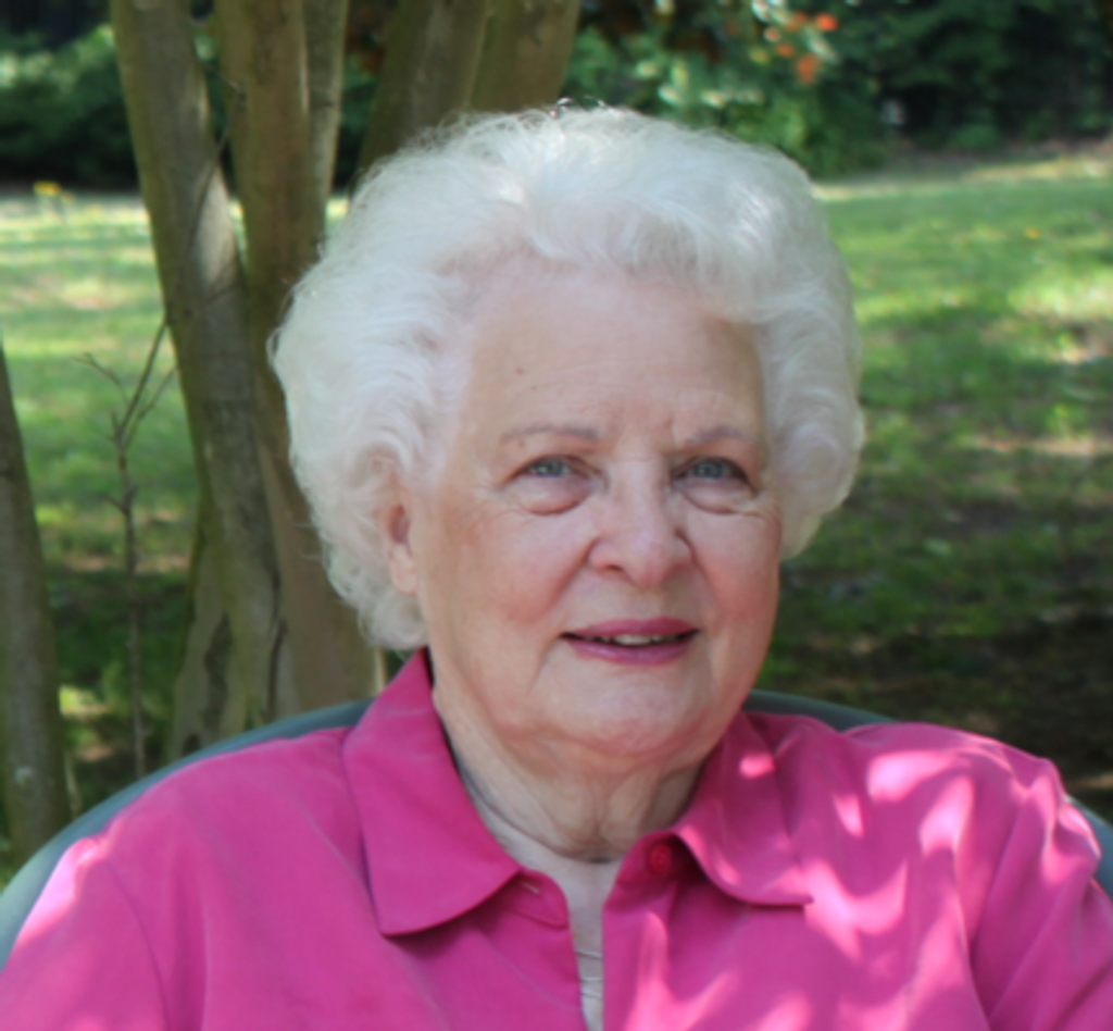 Mae Evelyn Mccune Profile Photo