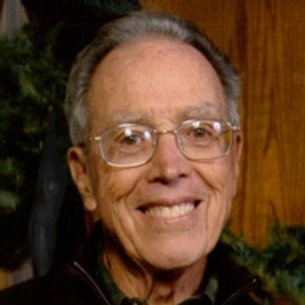 Glenn Maxwell Davis