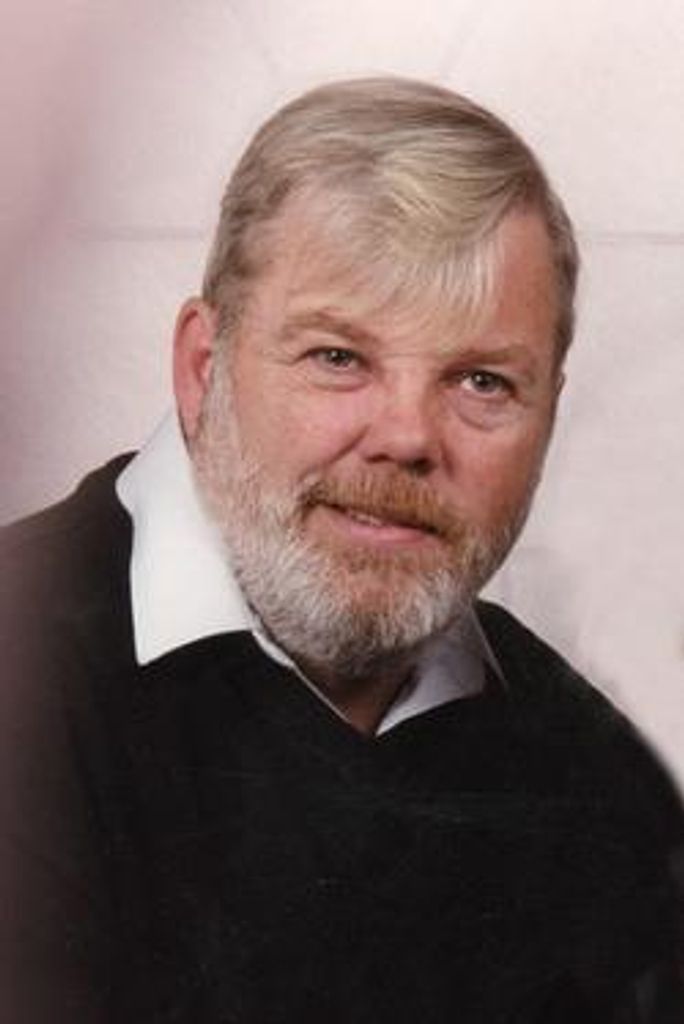 Paul Darnell Profile Photo