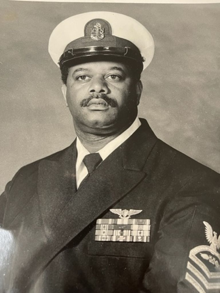 Earl Scott Shelton, Jr. Profile Photo