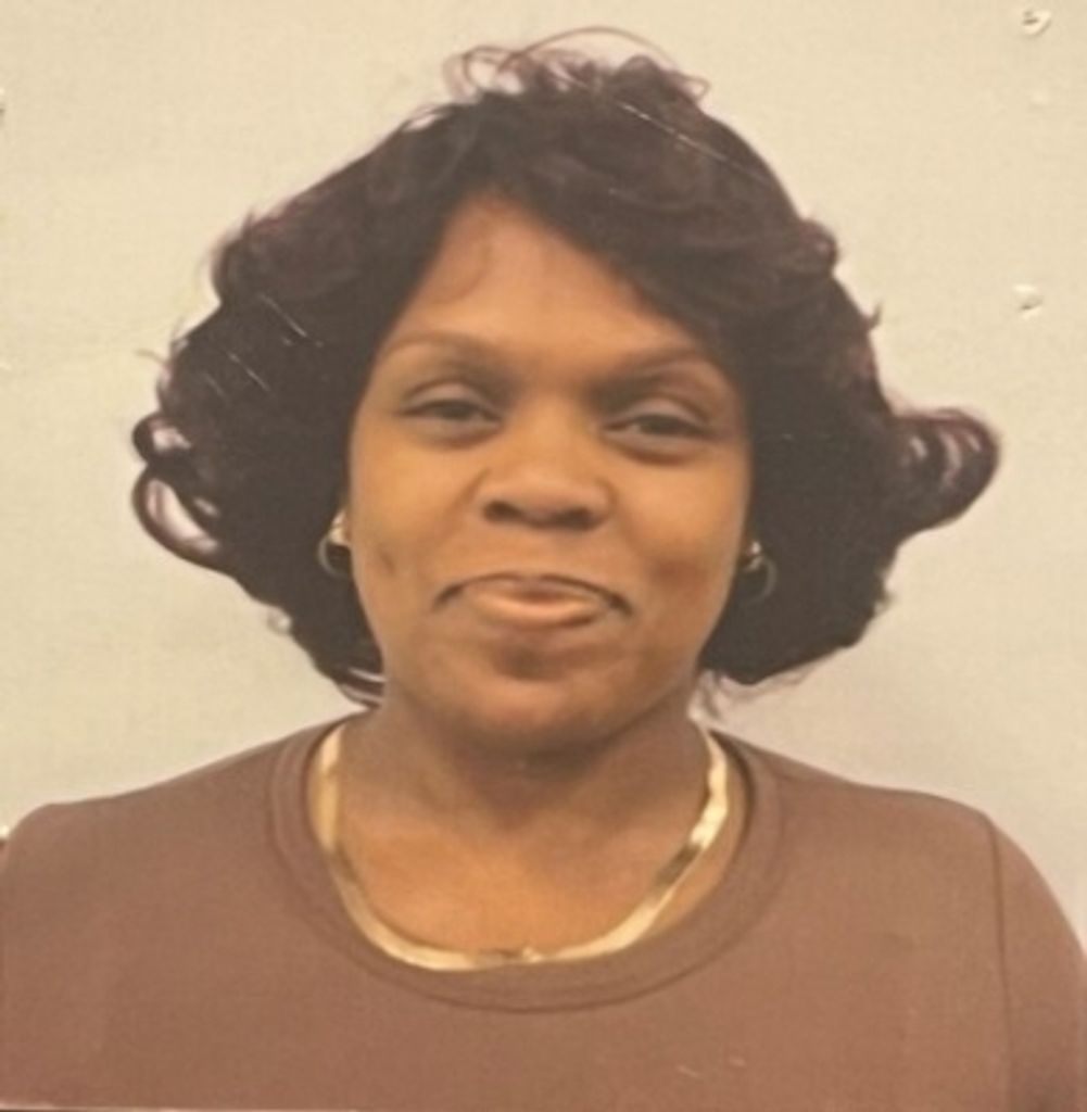 Regina 'Peaches' Ginell Crews - Reeves Profile Photo