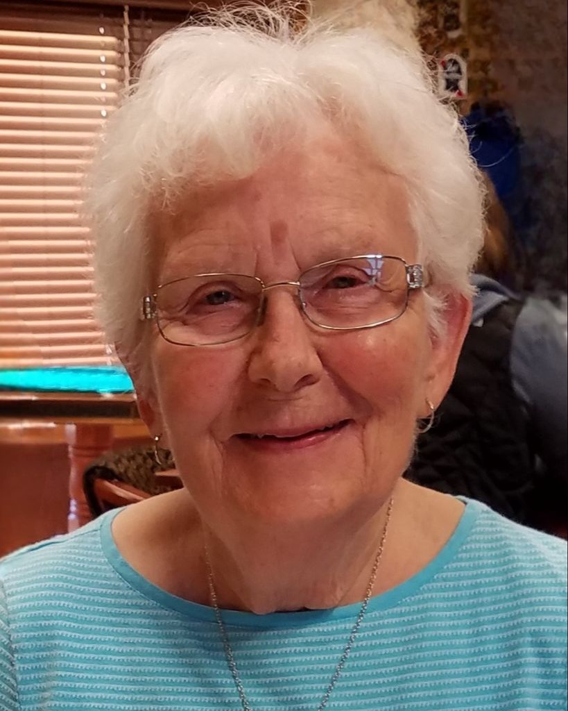 Phyllis Arlene Lastine