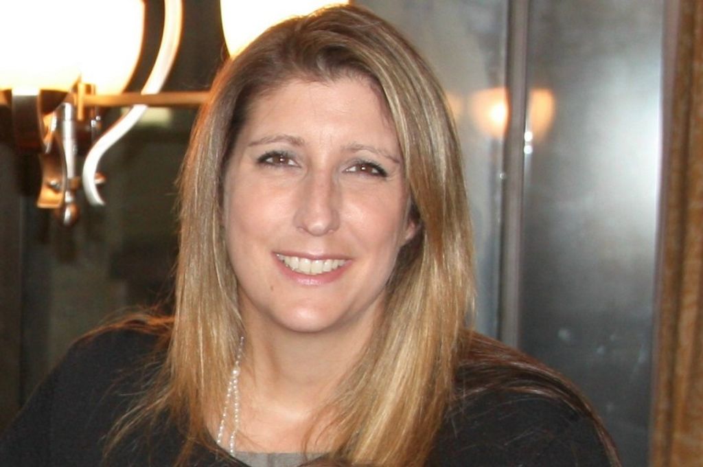 Jennifer Holcomb