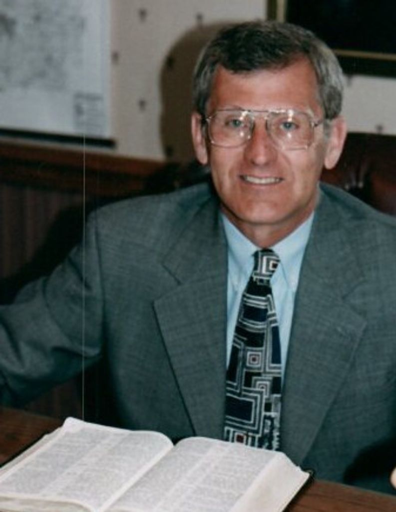 Ron F. Davis
