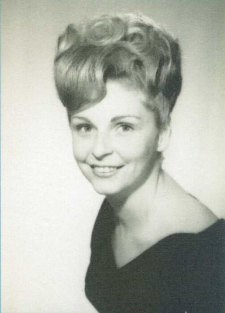 Carolyn Marie (Lovejoy)  Parfaite