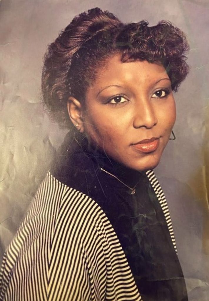 Shirley Derrick Profile Photo