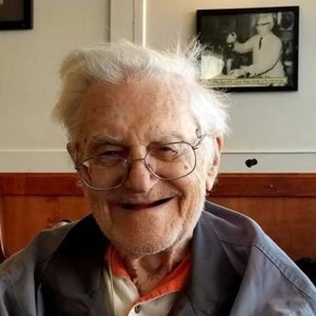 Michael Klapes
