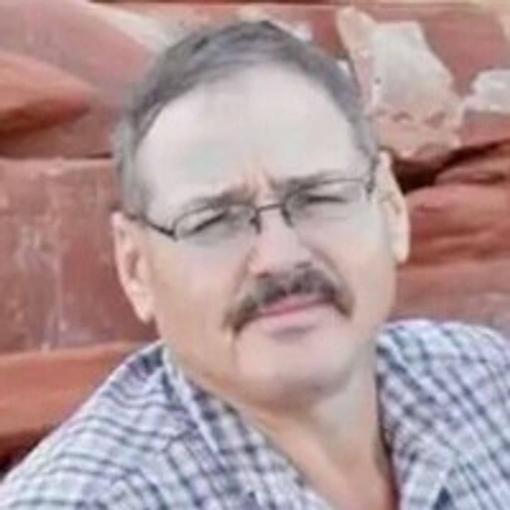 Douglas Lee Smith