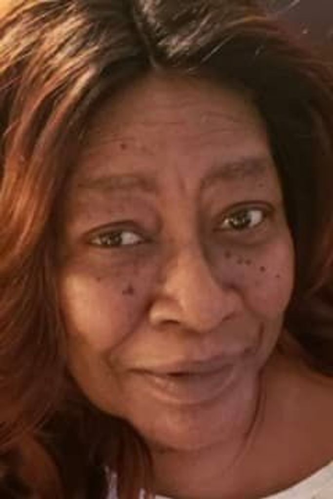 Lucy Pearl Jones Profile Photo