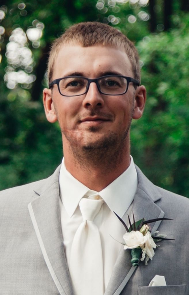 Aaron Schneider Profile Photo