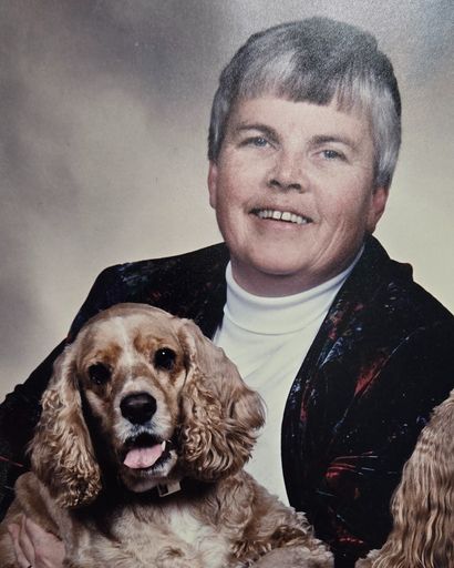 Lynne Flood Profile Photo