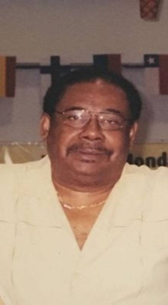 Mr Cleve Price Jr