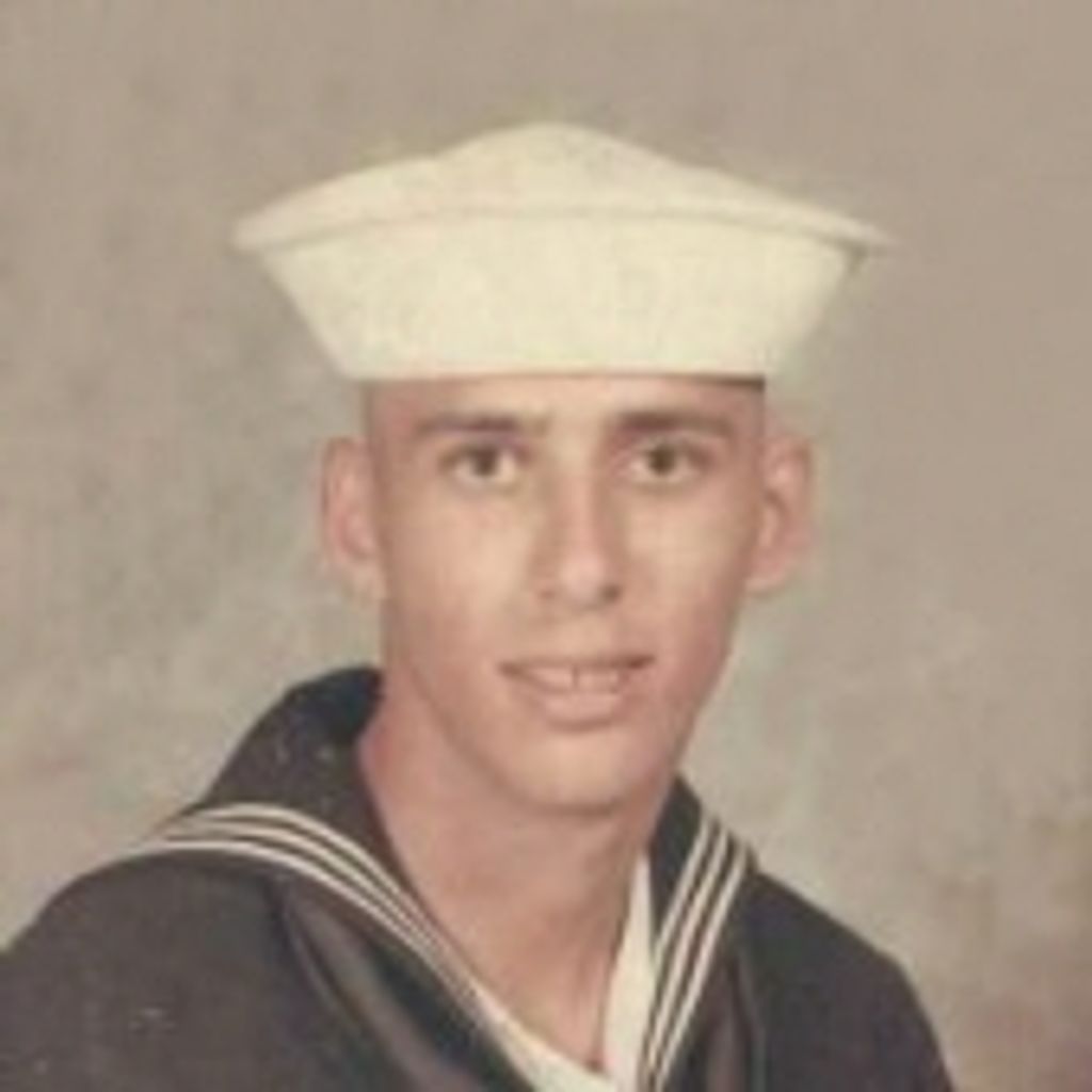 Charles Della Vecchia Profile Photo