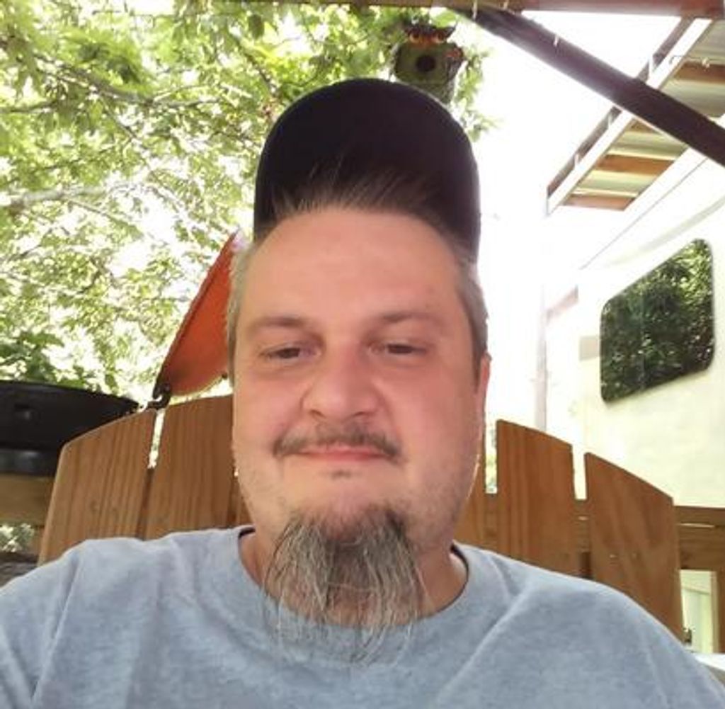 James Michael Hurt, Ii Profile Photo