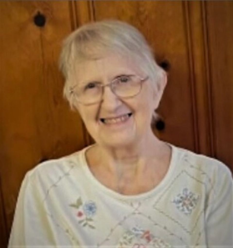 Lillie "Bea" Beatrice Pitts