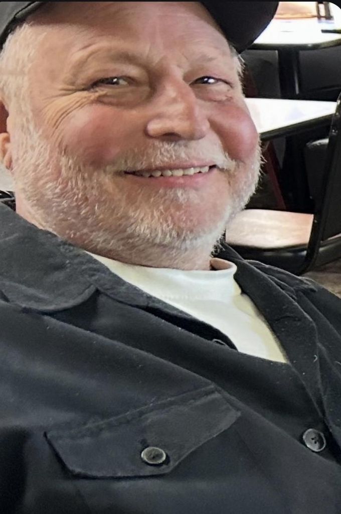 Gary "Doug" Douglas Knox Profile Photo