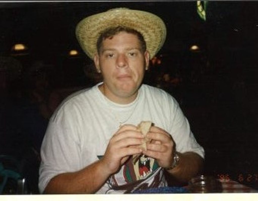 Christopher "Chris" Winfield Warren