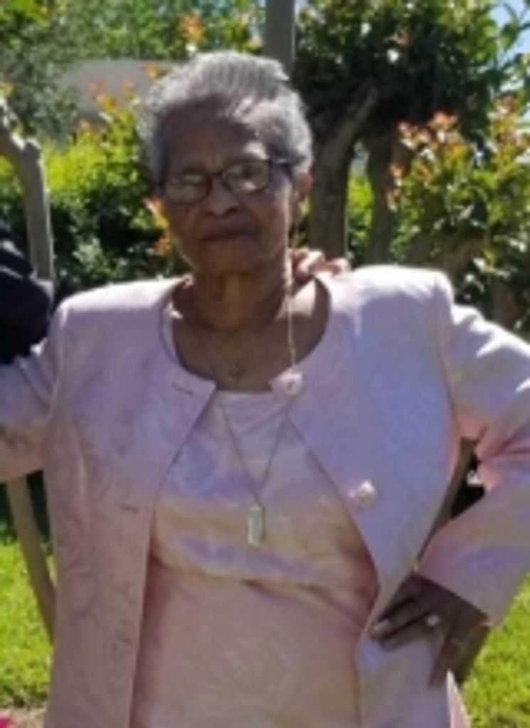 Victoria Long Mrs. Lewis