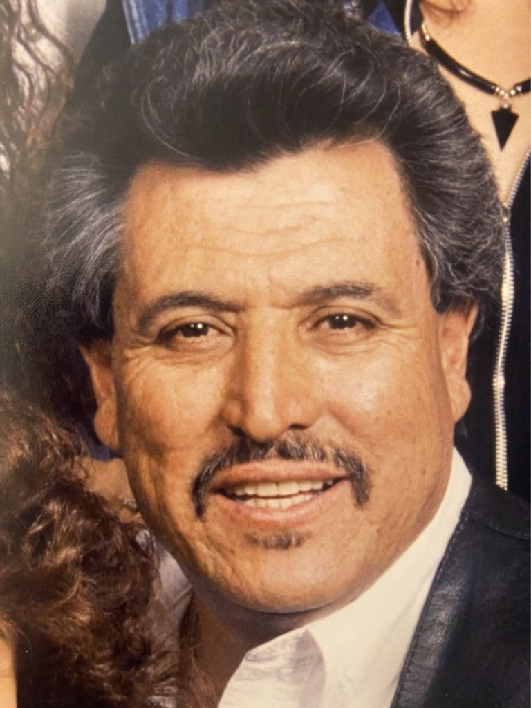 Chris Martinez Sr.