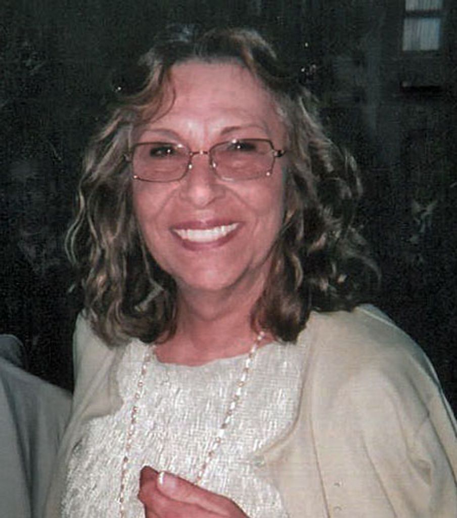 Joan Trikolidis