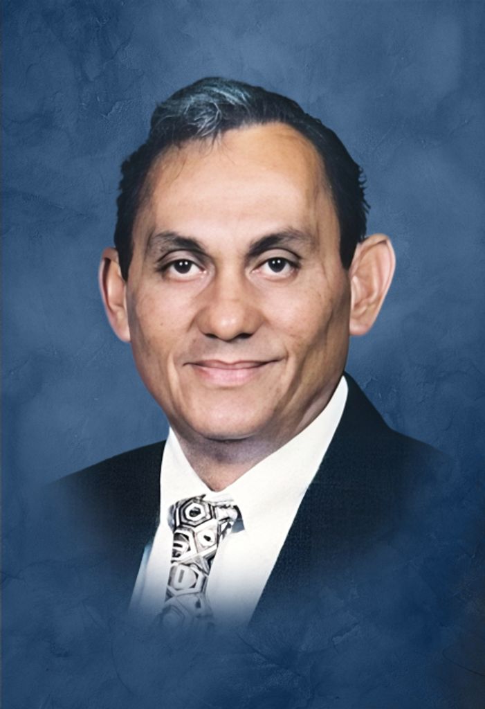Manuel R. Solis Jr. Profile Photo