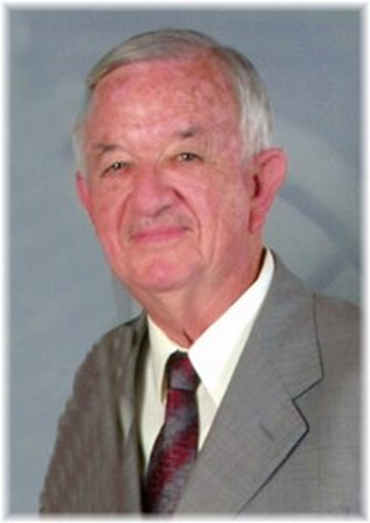Calvin Lewis, Jr. Profile Photo