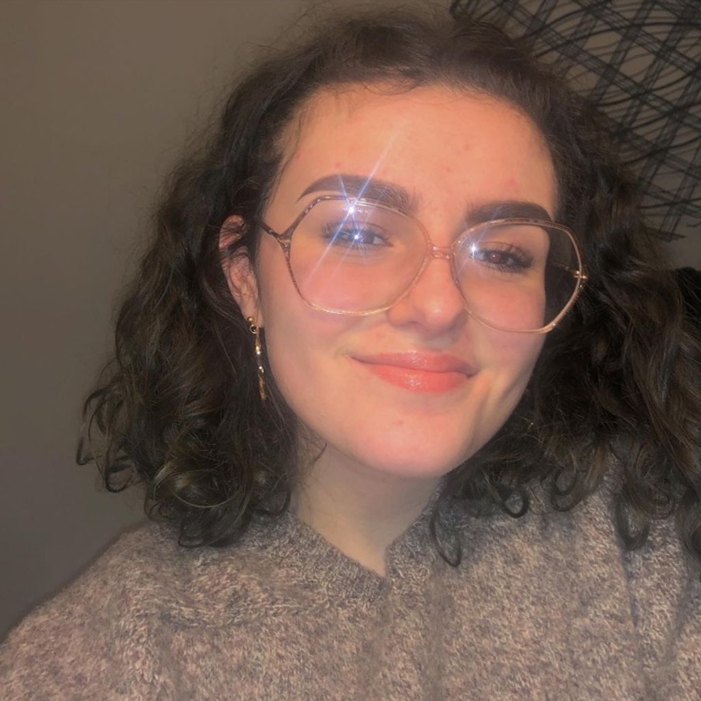 Gillian Elise Webb Profile Photo