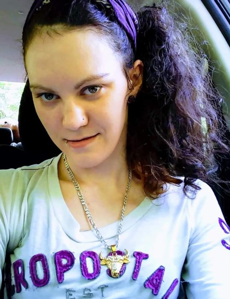 Lyndsi Marie Moyer Profile Photo