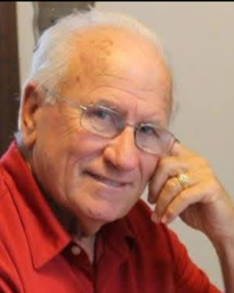 Robert "Bob" Elliot Profile Photo