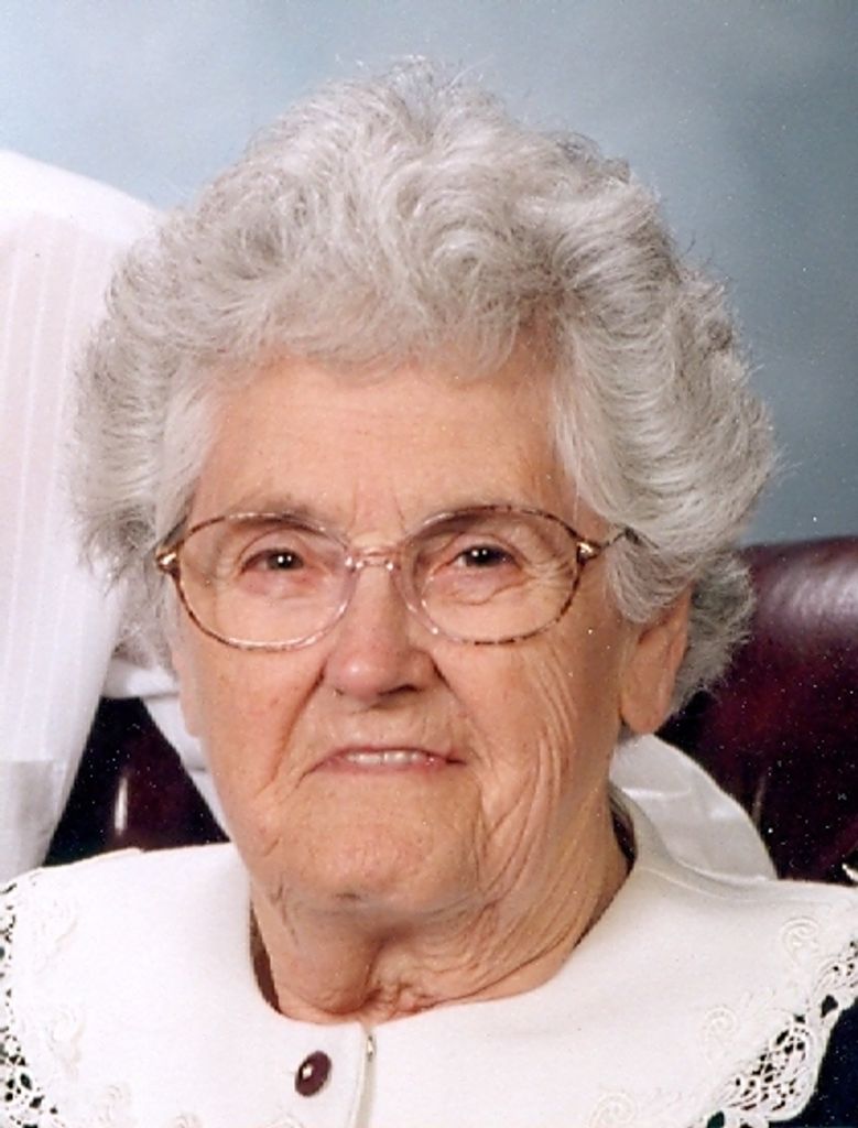Loyola Isabella Mertens