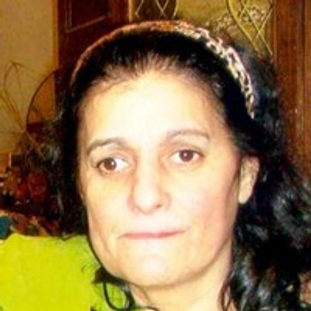 Rosa  D. Mendonca