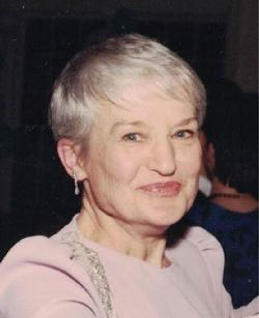 Florence Batog (Nee Podziomek “Podzi”)