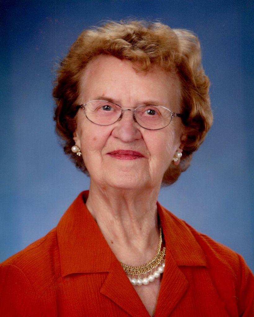 Albertine Stoltenow