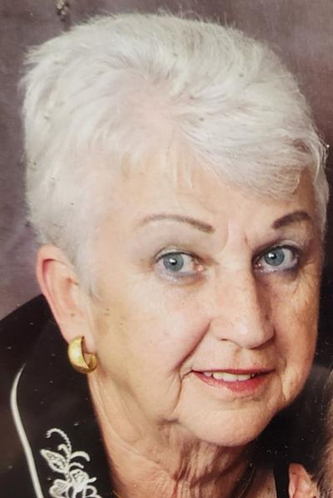 Johnnie B Mckenzie Profile Photo