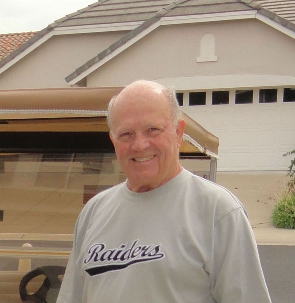Howard Emery Cabezas Profile Photo