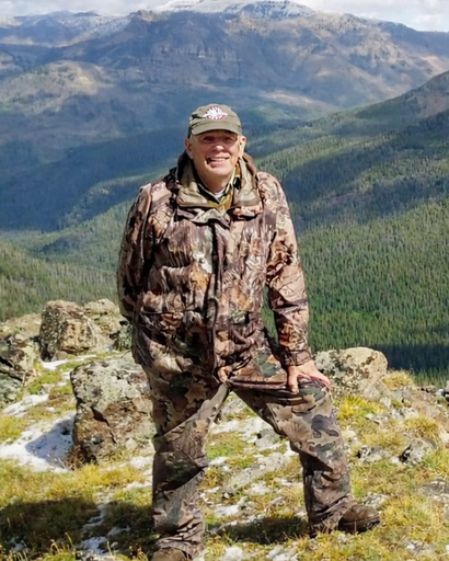 Larry Hildebrandt's obituary image