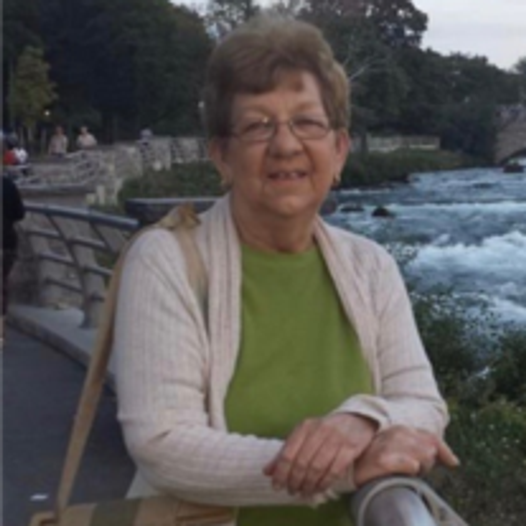Joyce Kay Packer