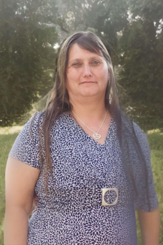 Robin Lea Howell Profile Photo