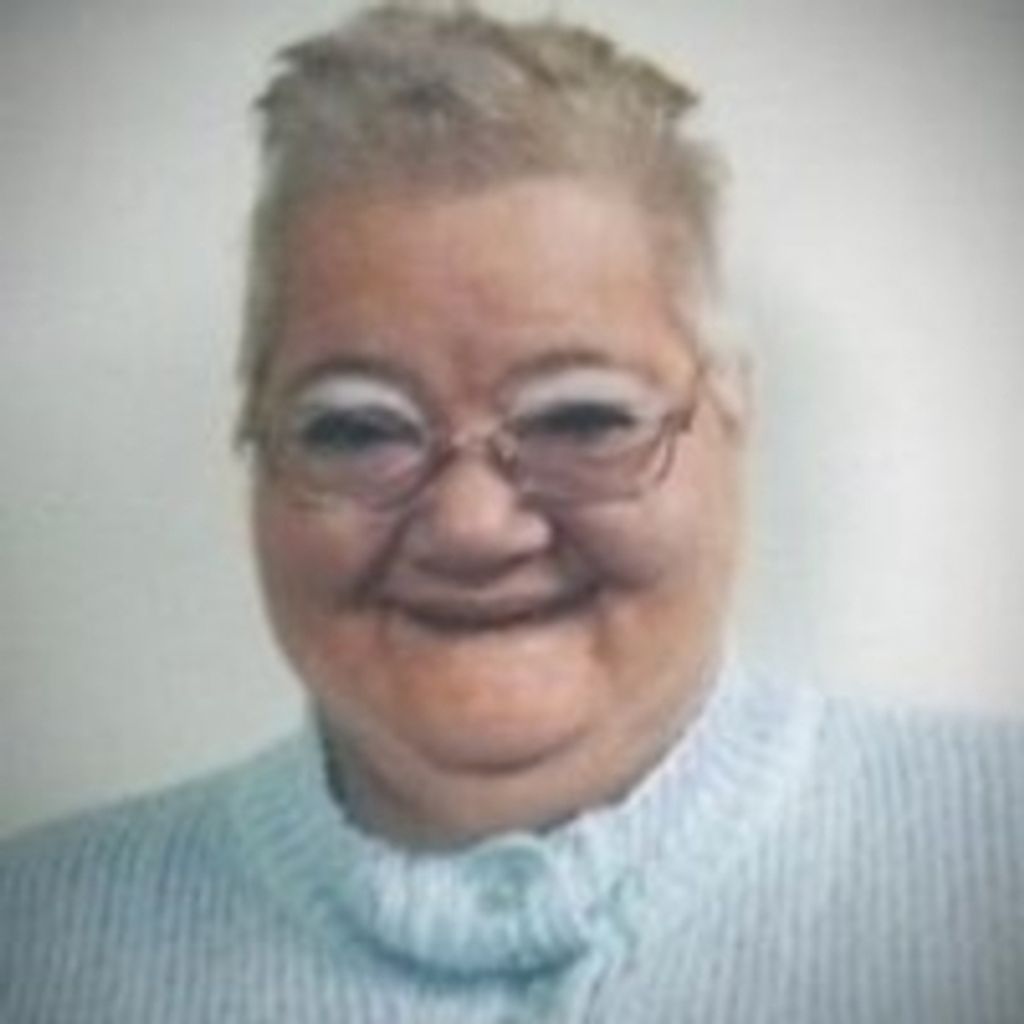 Cynthia Cering Profile Photo