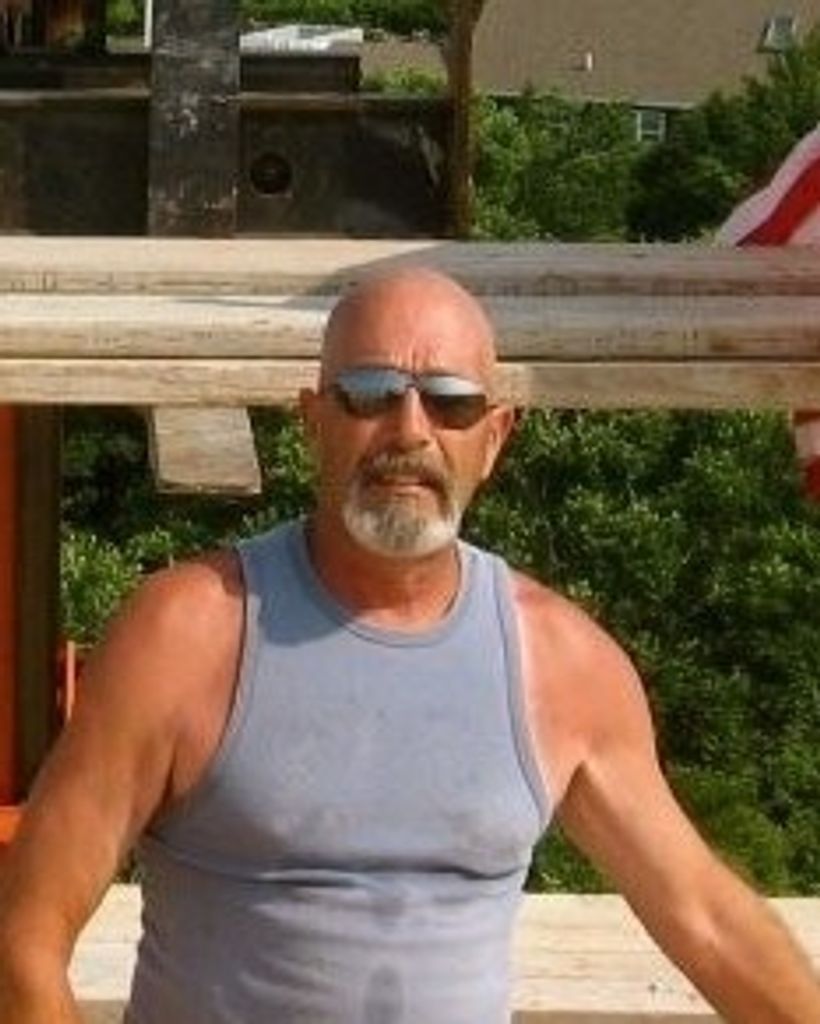 Paul Douglas Miro Profile Photo