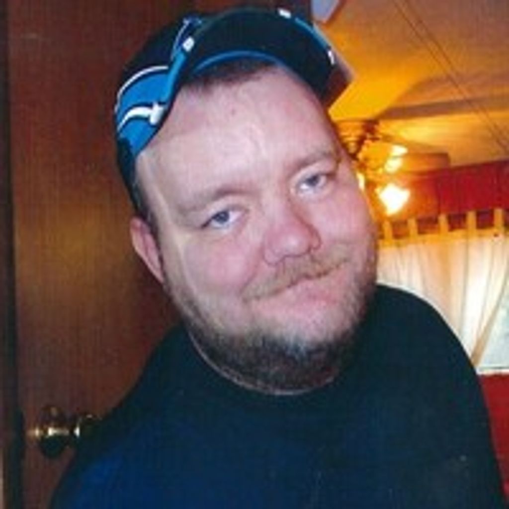 Daniel Brian Moore Profile Photo