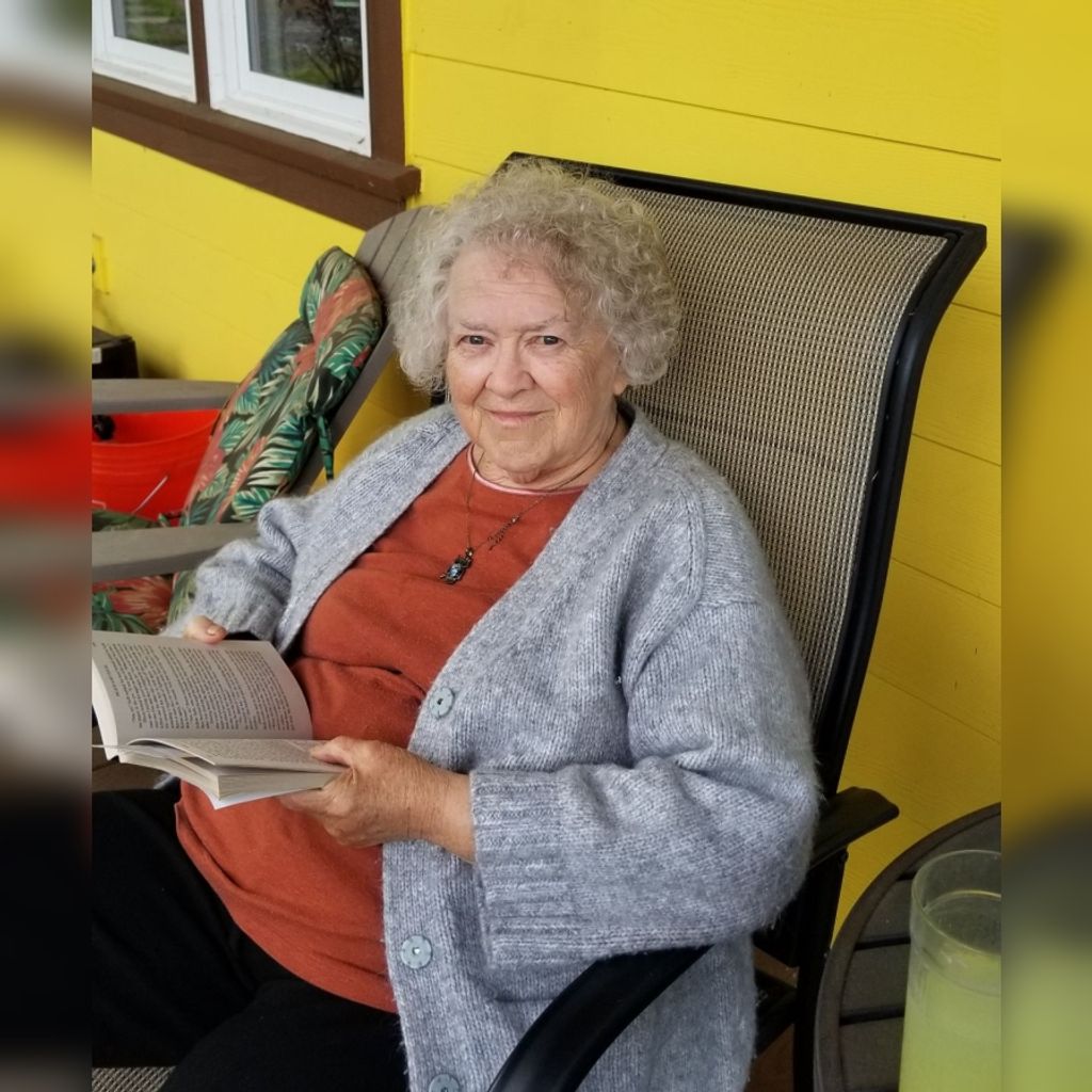 Marie Ann Marquardt Profile Photo
