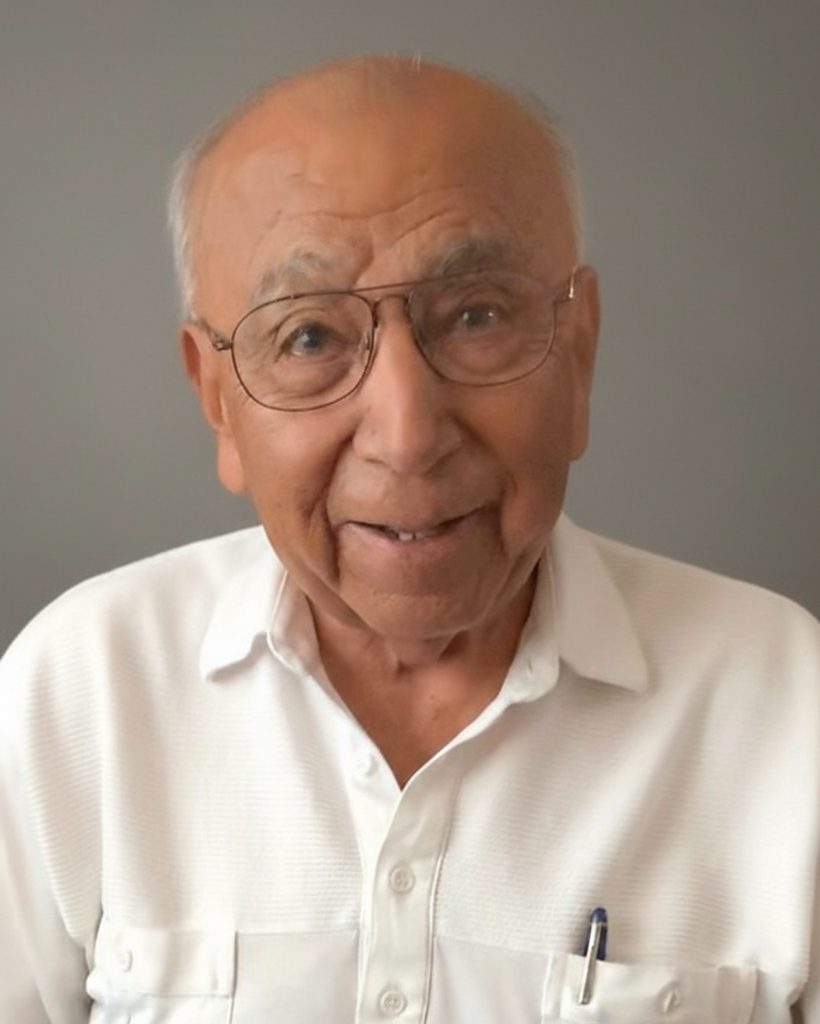 Maurillo R. Rodriguez Profile Photo